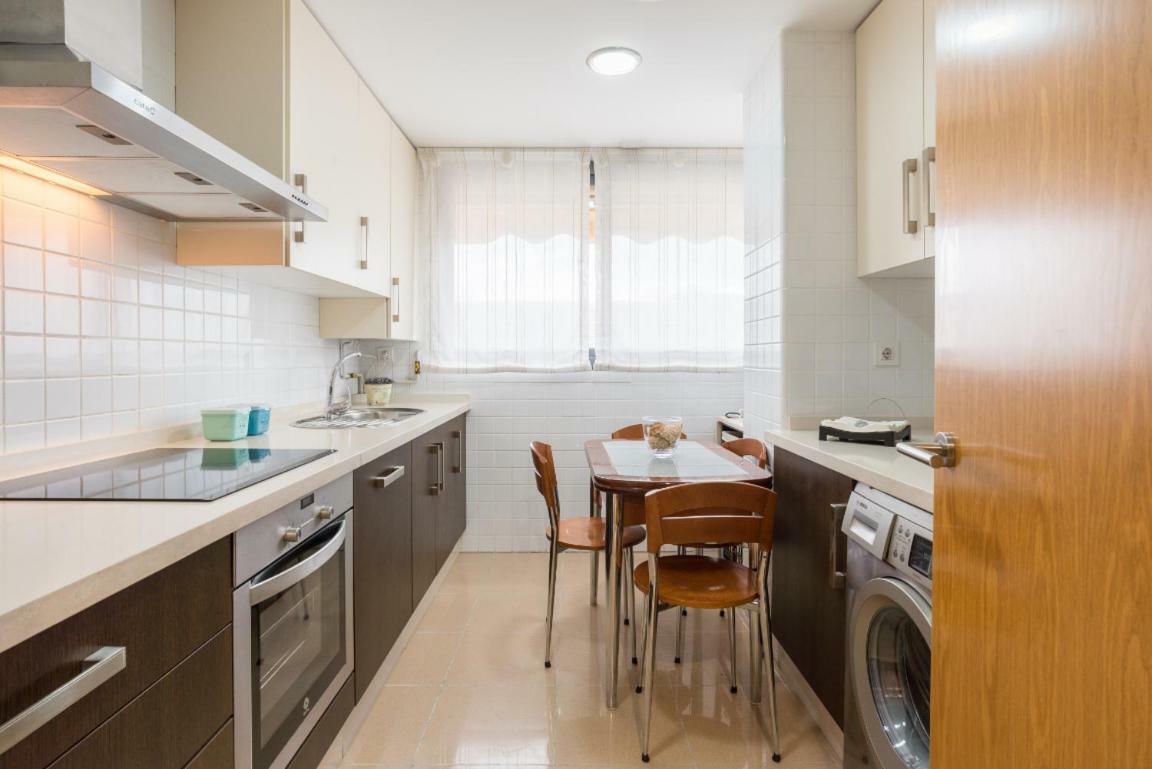 Keywise Perfect Location Next To Maria Zambrano Station, Central , Beach ,Pool And Free Parking Малага Экстерьер фото