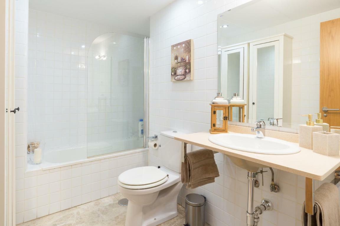 Keywise Perfect Location Next To Maria Zambrano Station, Central , Beach ,Pool And Free Parking Малага Экстерьер фото